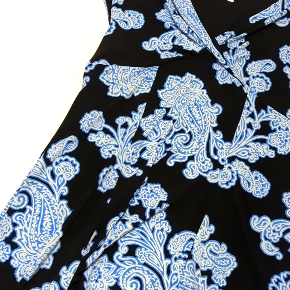 Croft & Barrow | Surplice Maxi Dress | Paisley Print | Summer | Wedding Guest | - Picture 3 of 8